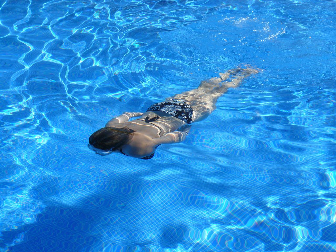 S domácím bazénem si můžete dopřát pořádný odpočinek i u sebe doma. Jeho realizaci se však vyplatí vložit do rukou profesionálů